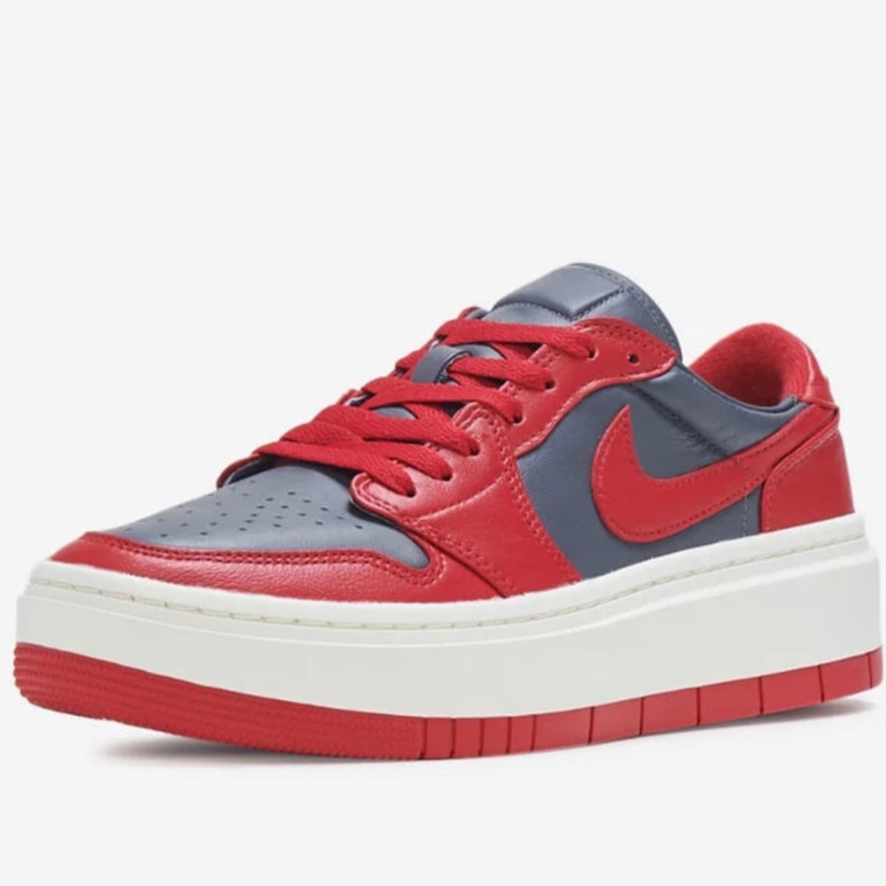Nike AIR JORDAN 1 - ELEVATE Women’s 8